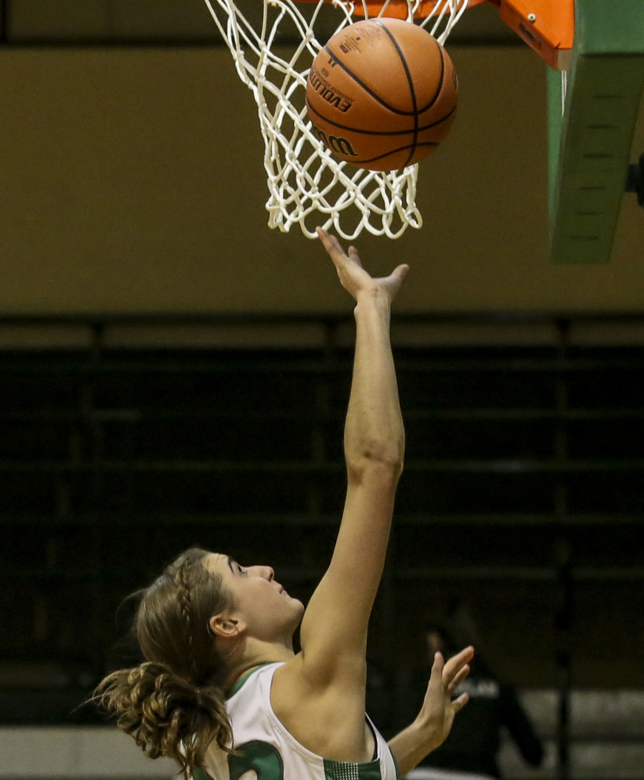 111819-mda-spt-geneseo-girls-bkb-06.jpg